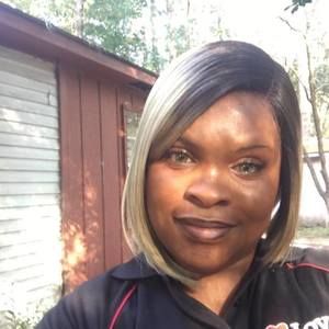 Meet your Posher, Brandi